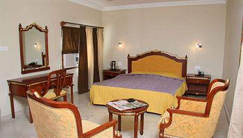 Alka Hotel Udaipur Exterior photo